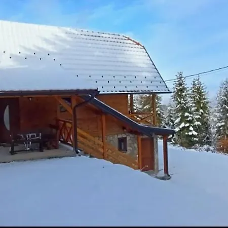 Brvnara Tarska Zora Alpesi faház