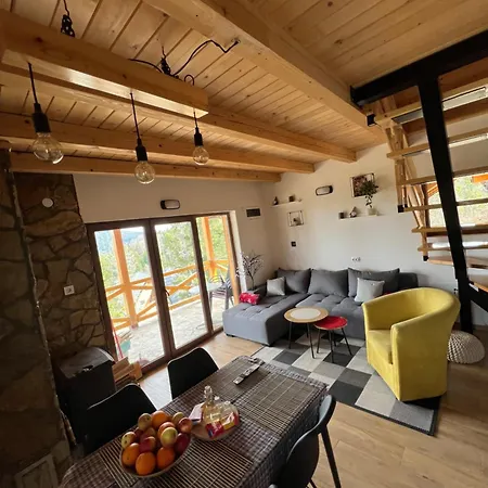 Brvnara Tarska Zora Alpesi faház *