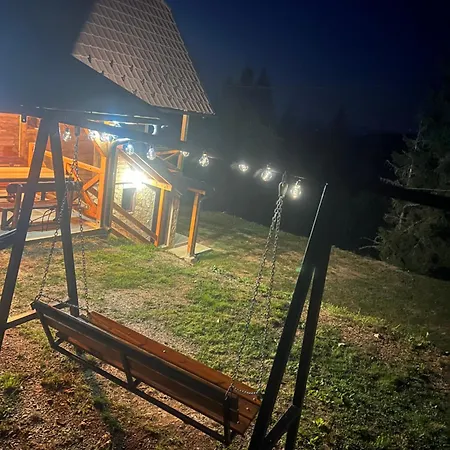 Brvnara Tarska Zora *